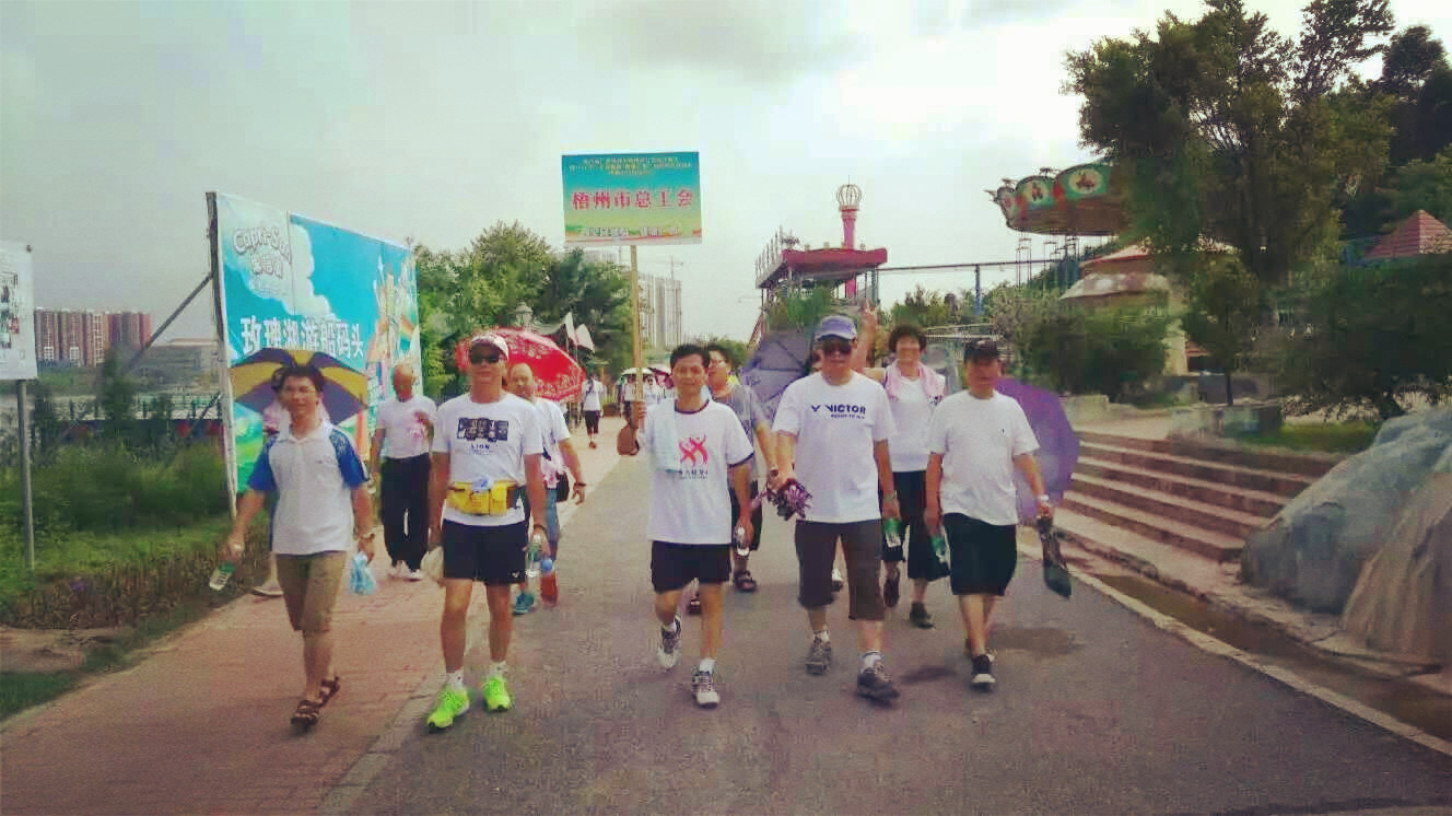 群眾健步走助力全民健身活動開展