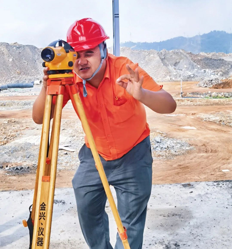 【勞動(dòng)創(chuàng)造幸?！?023年“梧州工匠”陳新華：開拓創(chuàng)新，勇于突破，為不銹鋼產(chǎn)業(yè)發(fā)展插上“隱形的翅膀”