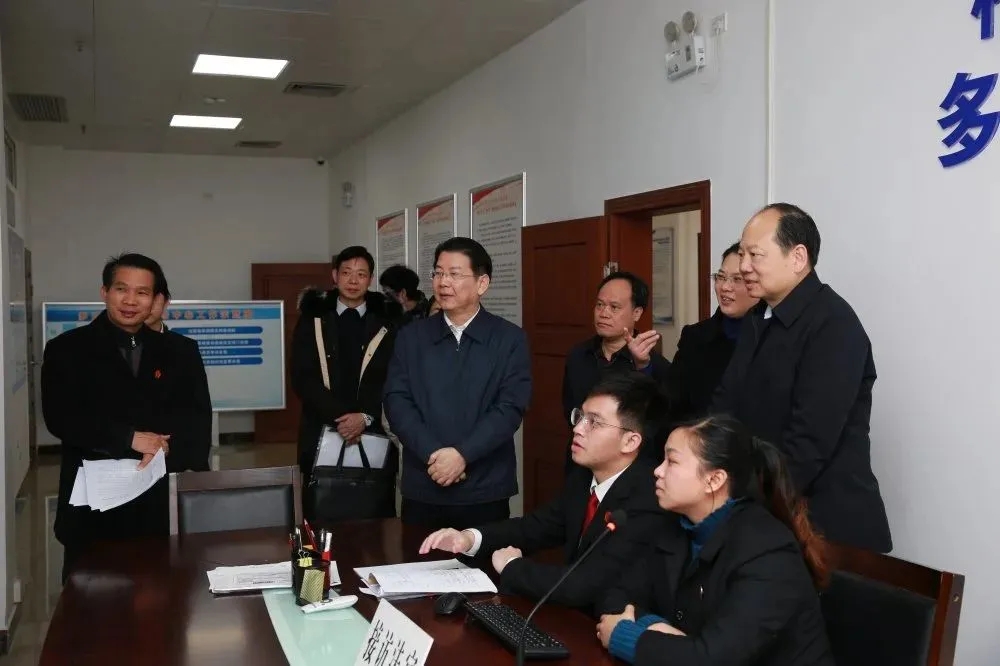 徐遠洲率隊到梧州中院開展調(diào)研交流