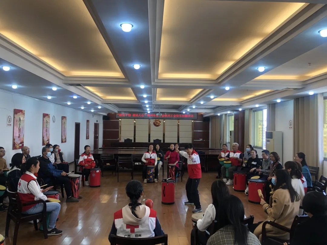 這鼓聲有魔力，讓你越聽越快樂