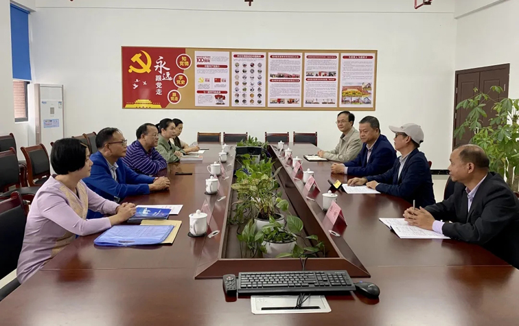 咱們主動(dòng)“跑起來(lái)”，讓職工參保“零跑腿”