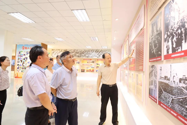自治區(qū)總工會副主席周健到梧州市調(diào)研指導產(chǎn)業(yè)工人隊伍建設改革工作