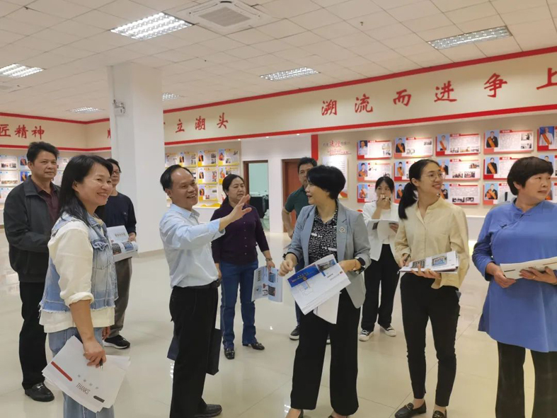 梧欽兩地工會召開六堡茶、坭興陶勞模工匠 聯(lián)盟創(chuàng)新成果展籌備交流會