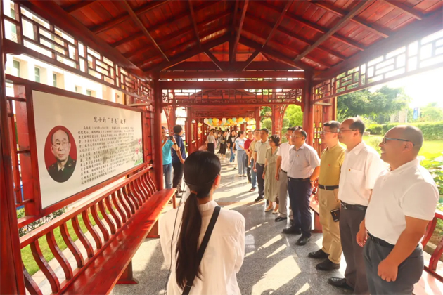 黨工融合謀發(fā)展，廉潔自律樹(shù)清風(fēng)