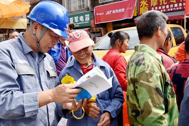 南方電網(wǎng)廣西新力集團(tuán)梧州供電公司打造電力線(xiàn)路“安全走廊”