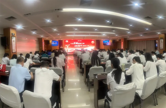 梧州郵政舉辦“傳承勞模精神火種，點燃梧郵發(fā)展引擎”2025 年勞模先進事跡宣講會